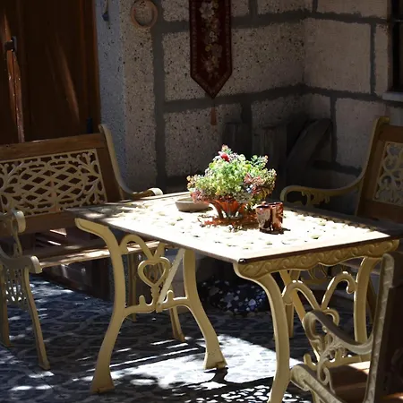Otel Antik House 1880 Çeşme