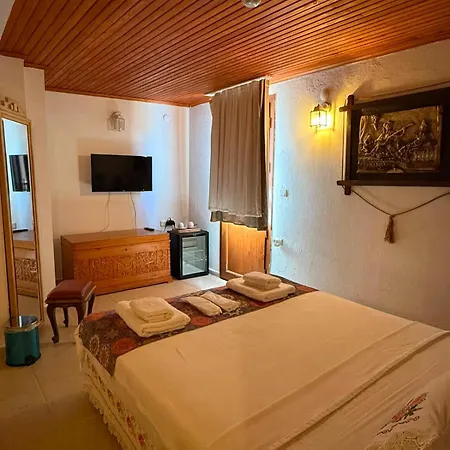 Antik House 1880 Otel