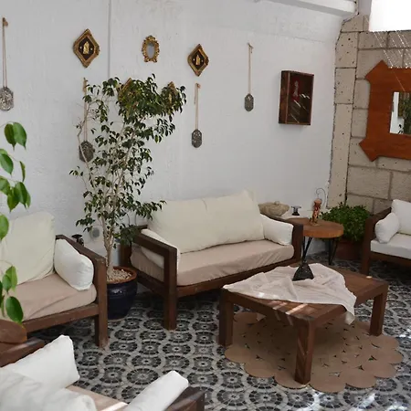 Otel Antik House 1880