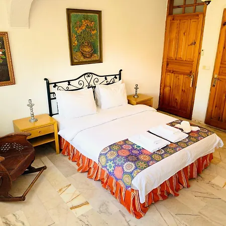 Antik House 1880 Otel Çeşme